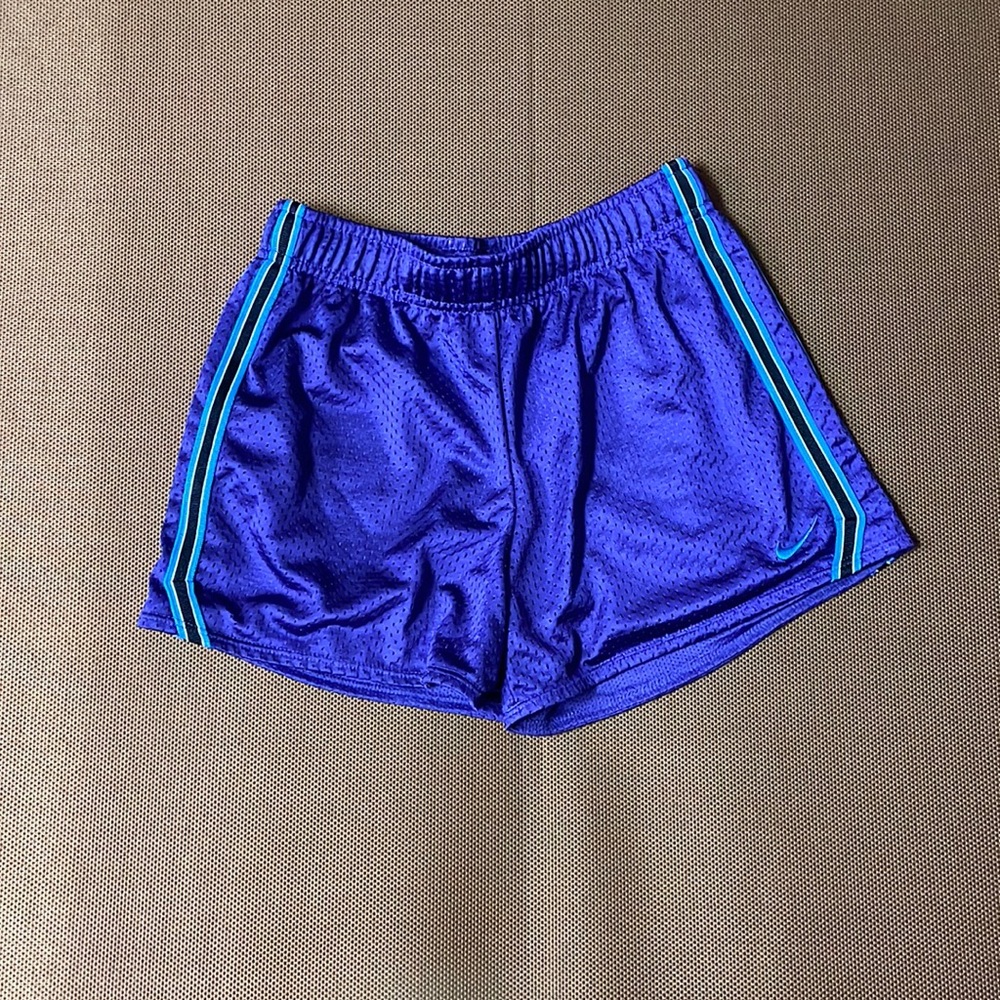 Kids Medium Nike Shorts